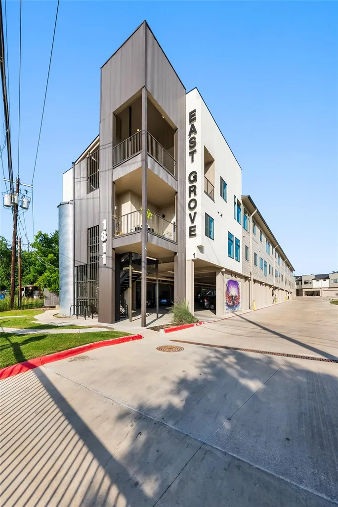 1811 Webberville Road Austin TX 78721