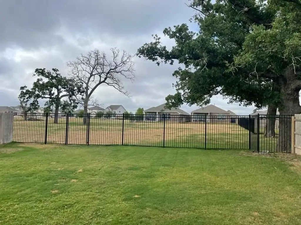 127 Patrick Herndon Drive Bastrop TX 78602
