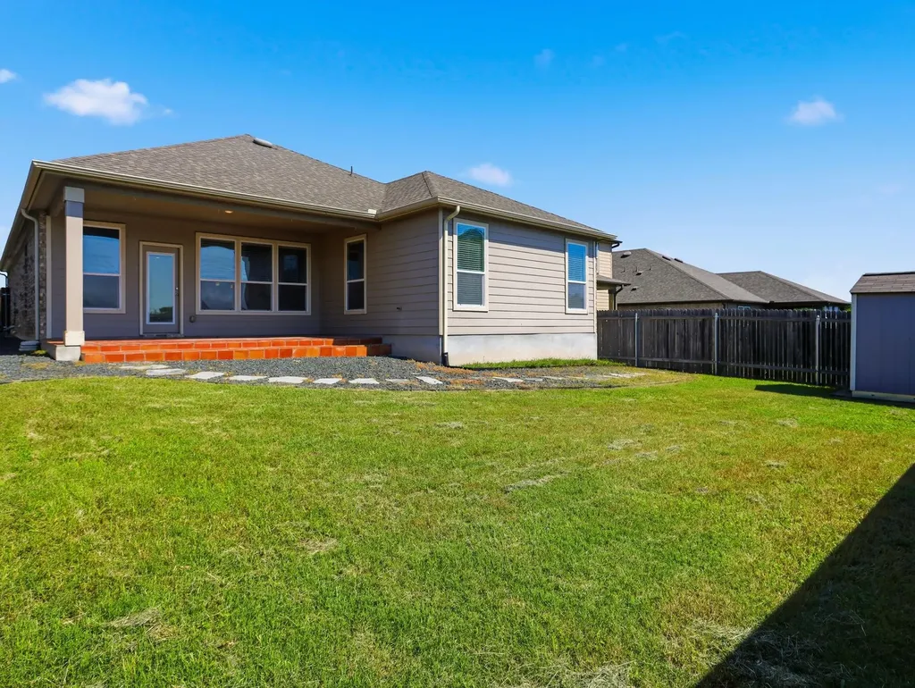 640 Landon Samuel Loop Pflugerville TX 78660