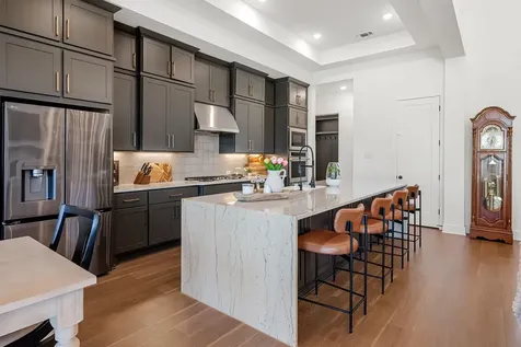 212 Jates Field Bend Liberty Hill TX 78642
