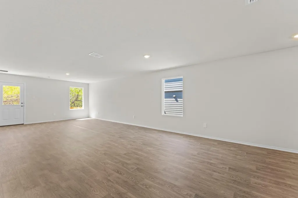 304 Wild Goose Drive Luling TX 78648