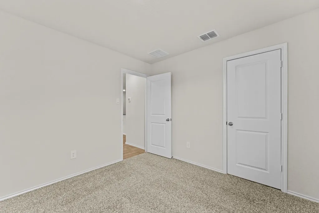 304 Wild Goose Drive Luling TX 78648