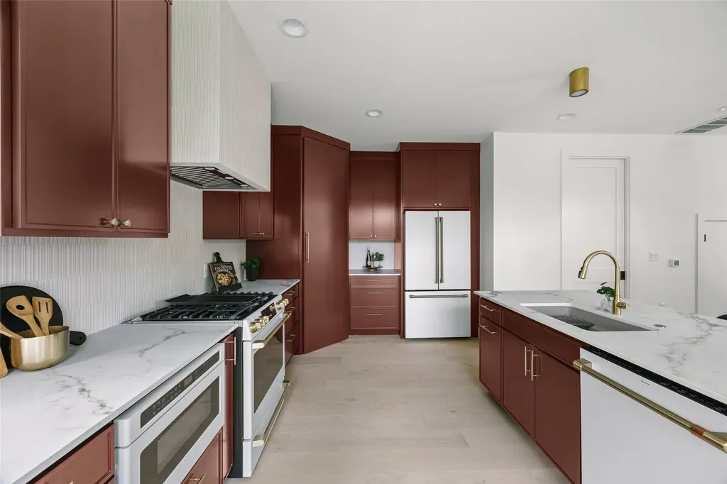 5104 Stone Gate Drive Austin TX 78721