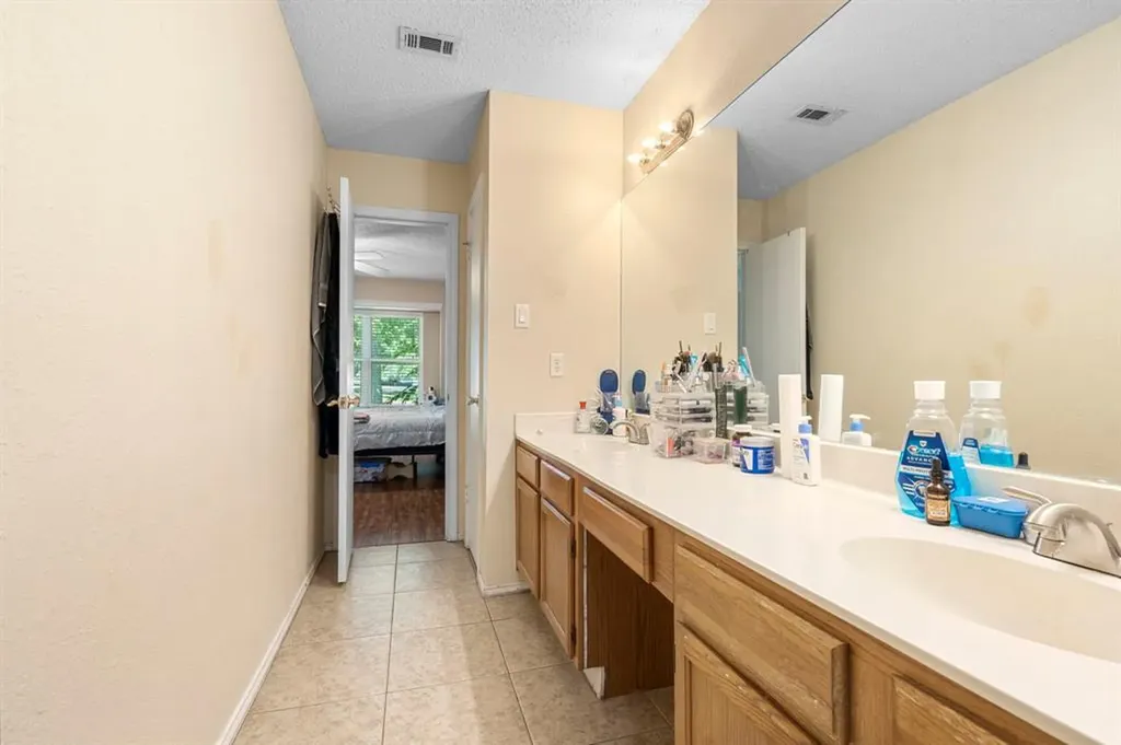 2656 Piping Rock Trail Austin TX 78748