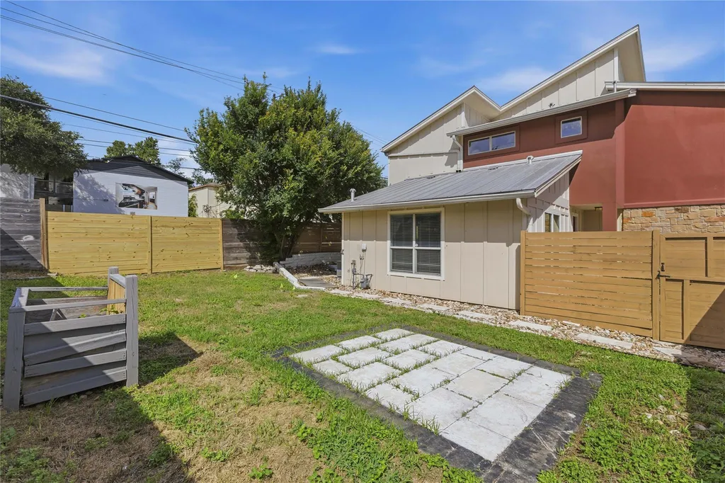 4124 Valley View Road Austin TX 78704