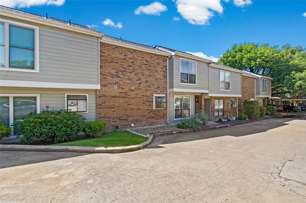 2018 W Rundberg Lane Austin TX 78758