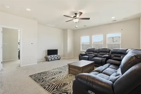 144 Falkland Street Hutto TX 78634