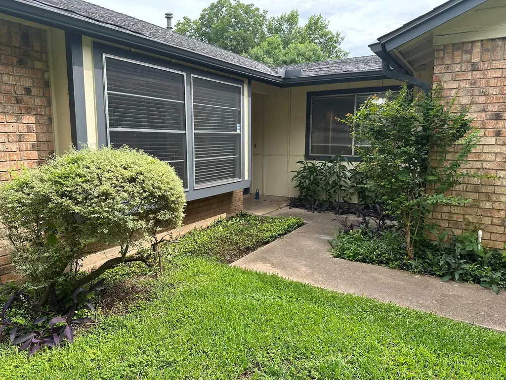 9217 Singing Quail Drive Austin TX 78758
