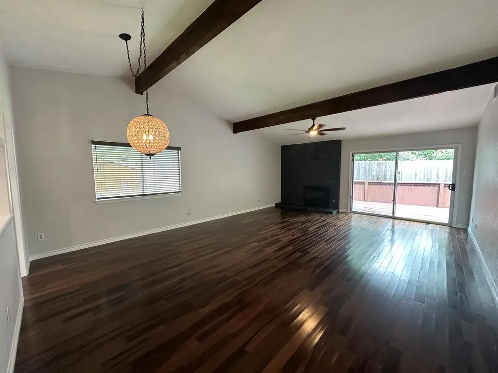 9217 Singing Quail Drive Austin TX 78758