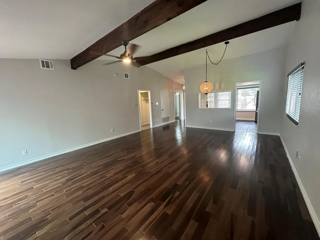 9217 Singing Quail Drive Austin TX 78758