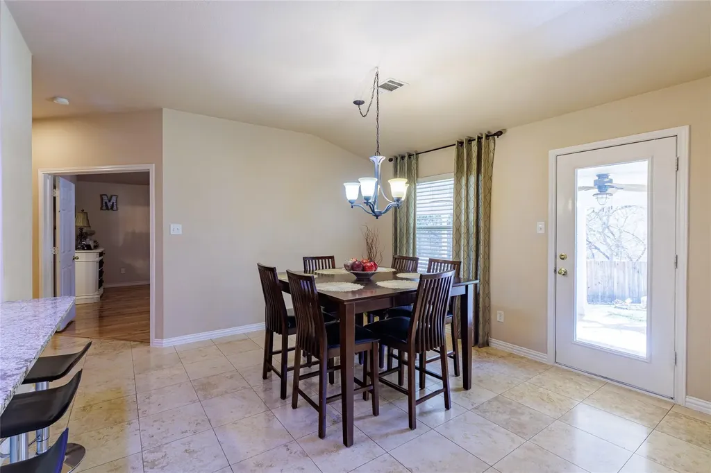 3301 Spumanti Lane Leander TX 78641