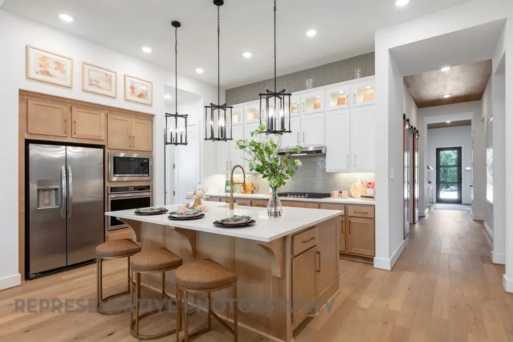 315 Leaning Rock Ridge Austin TX 78737