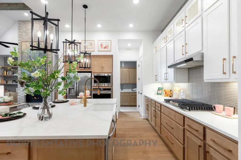 315 Leaning Rock Ridge Austin TX 78737