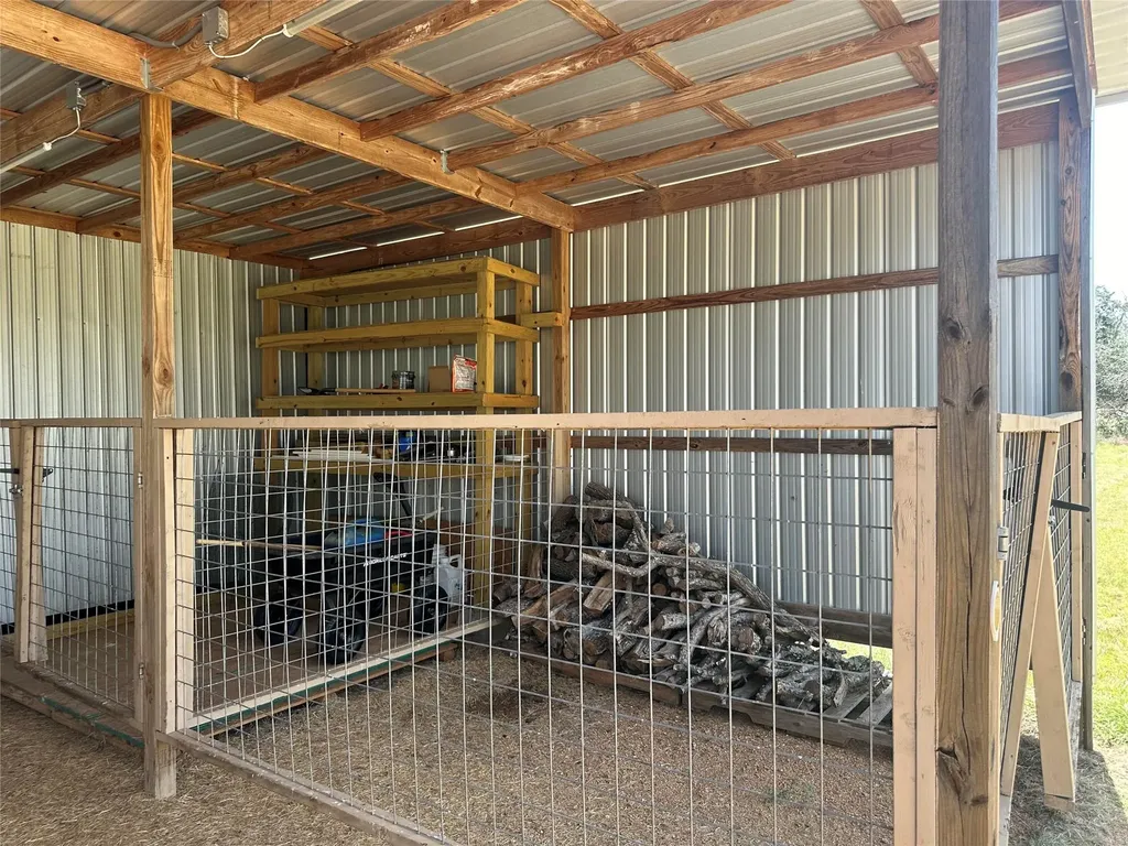 332 Turkey Dr Road Dripping Springs TX 78620