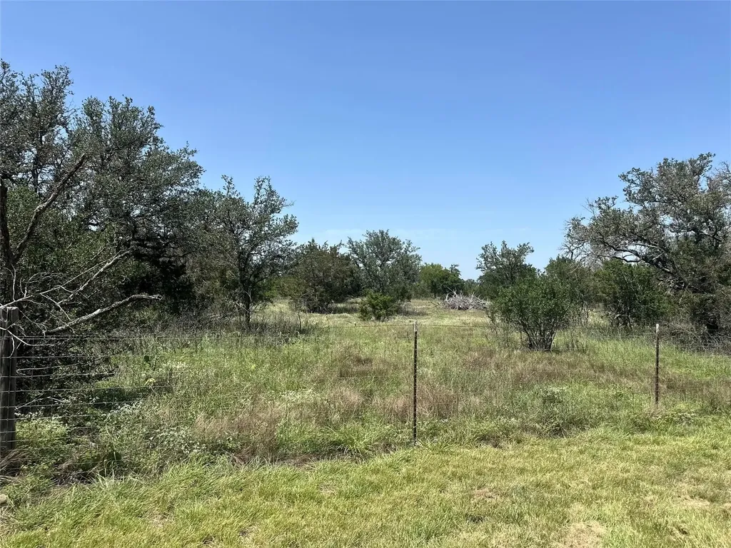 332 Turkey Dr Road Dripping Springs TX 78620