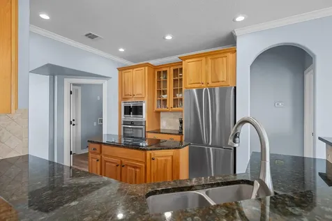 140 N Encino Crossing Liberty Hill TX 78642