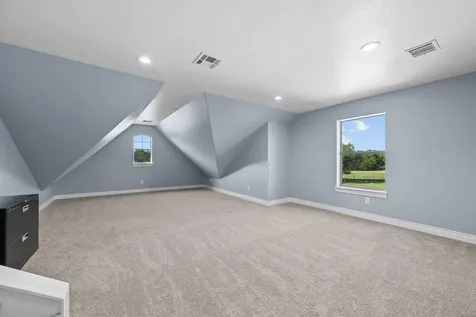 140 N Encino Crossing Liberty Hill TX 78642
