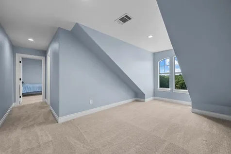 140 N Encino Crossing Liberty Hill TX 78642