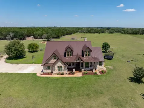 140 N Encino Crossing Liberty Hill TX 78642