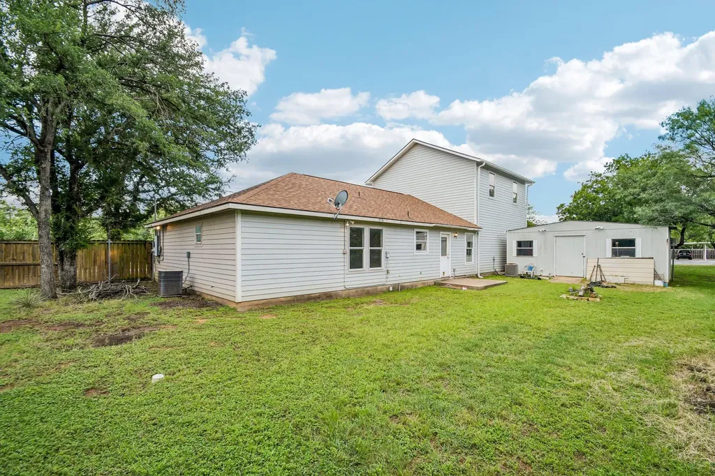 164 Southwood Drive Granite Shoals TX 78654