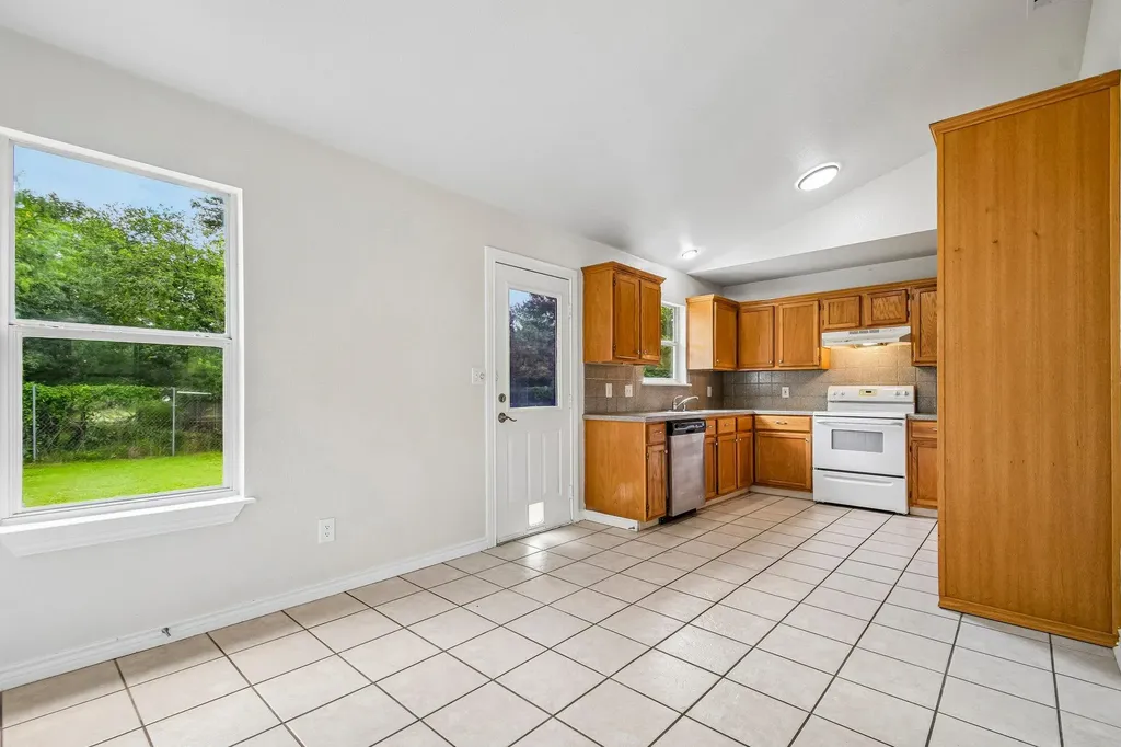 164 Southwood Drive Granite Shoals TX 78654