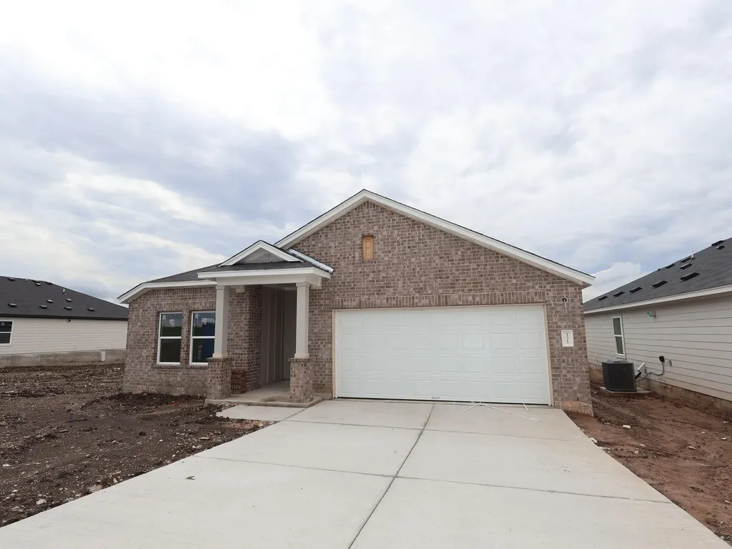 12312 Setting Peak Lane Buda TX 78610