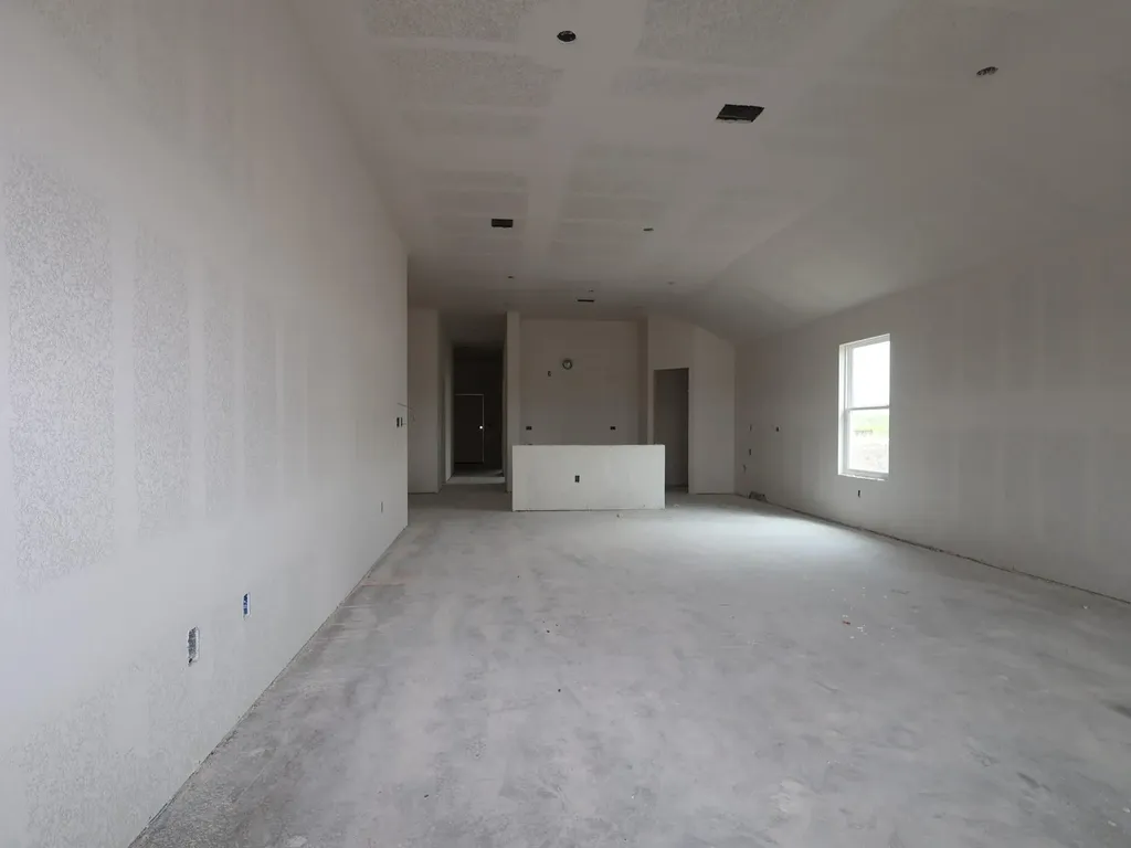 12312 Setting Peak Lane Buda TX 78610