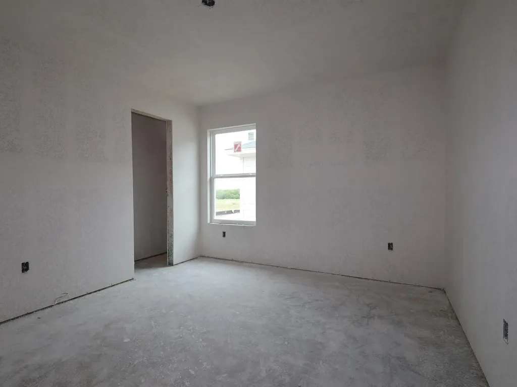 12312 Setting Peak Lane Buda TX 78610