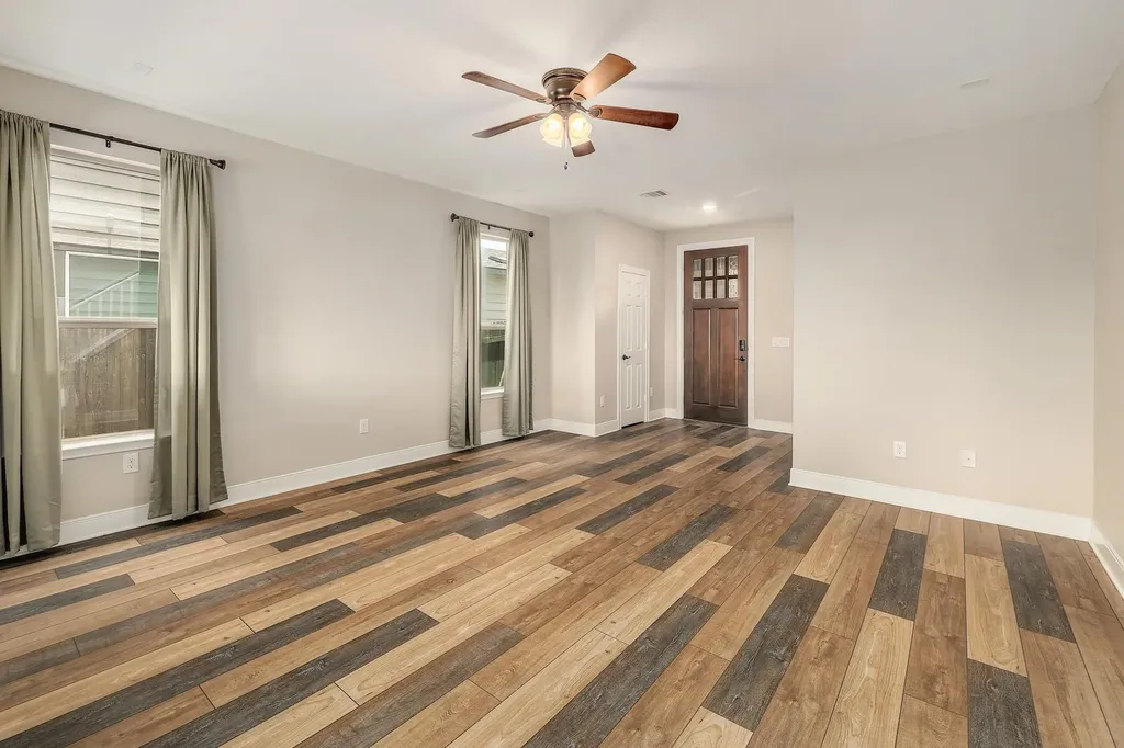 6212 Conestoga Wagon Way Del Valle TX 78617