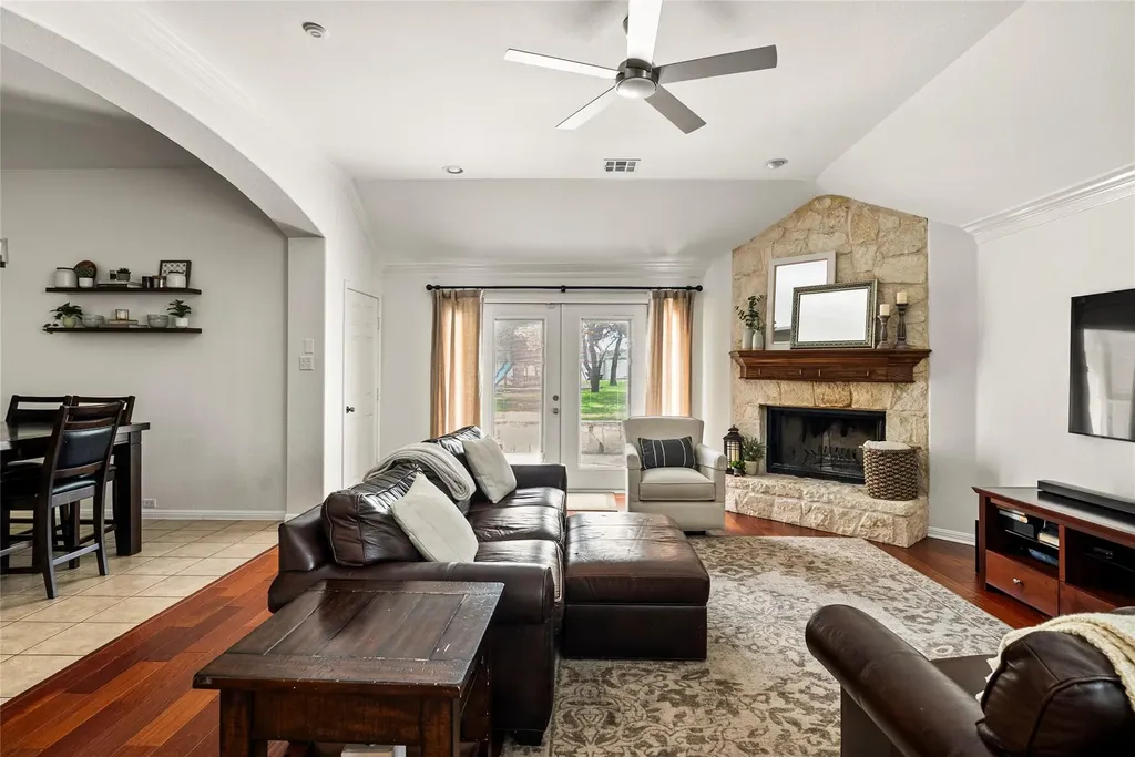 11424 Via Grande Drive Austin TX 78739