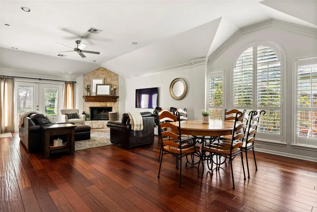 11424 Via Grande Drive Austin TX 78739