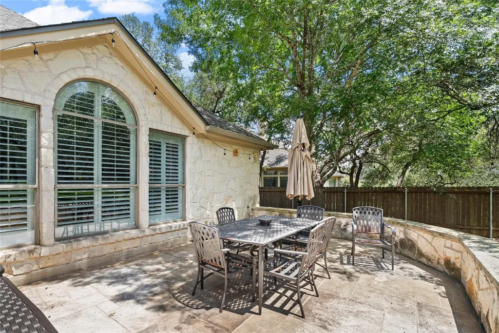 11424 Via Grande Drive Austin TX 78739