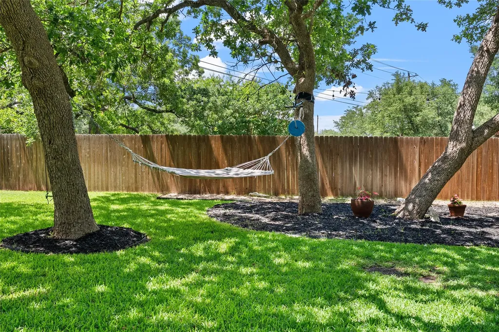11424 Via Grande Drive Austin TX 78739