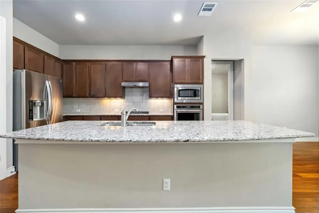 204 Belforte Avenue Austin TX 78734