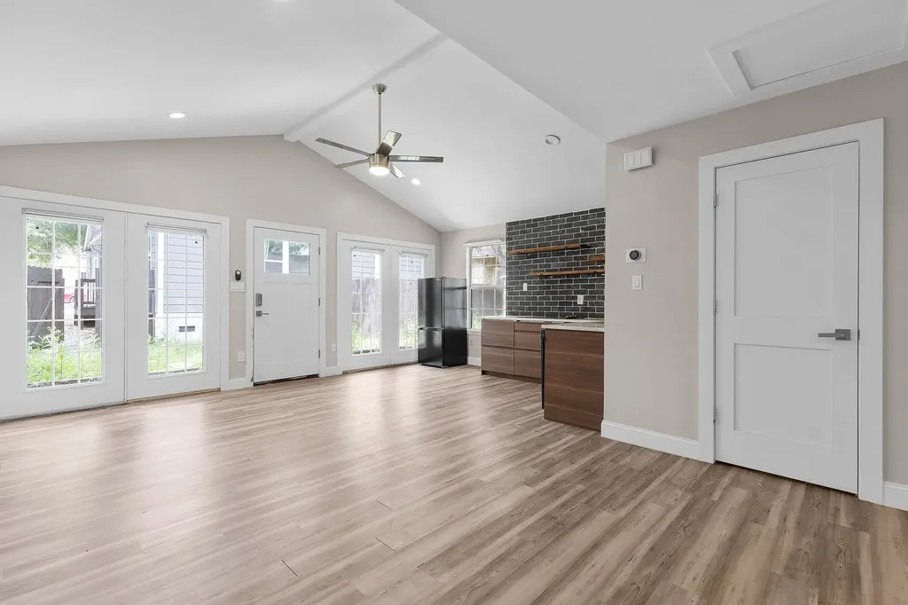 3909 Willbert Road Austin TX 78751