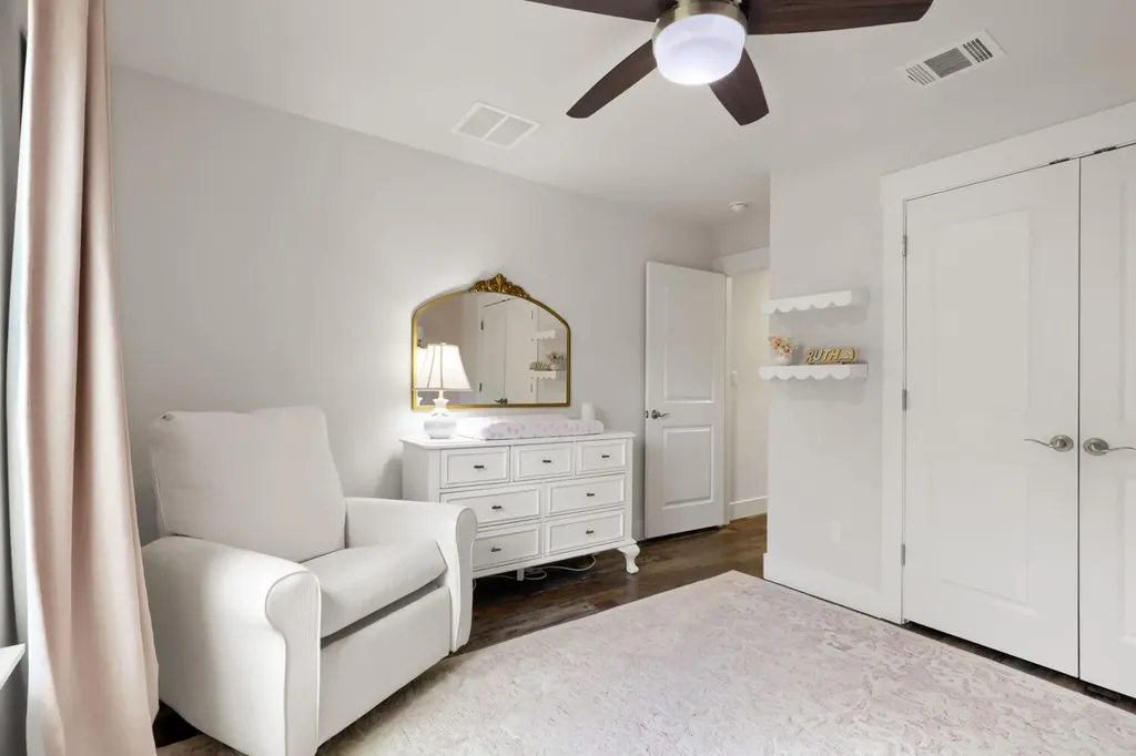 6101 Cimmaron Trail Lago Vista TX 78645