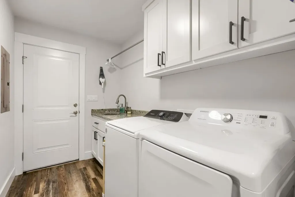 6101 Cimmaron Trail Lago Vista TX 78645