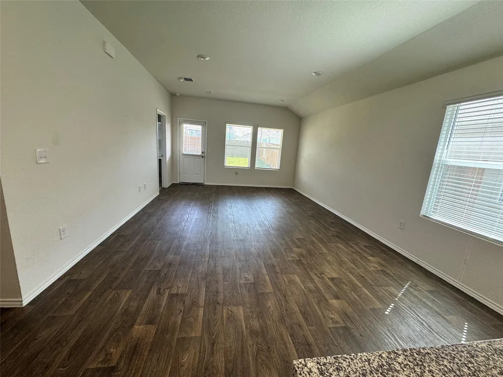 11820 Rush Lane Elgin TX 78621