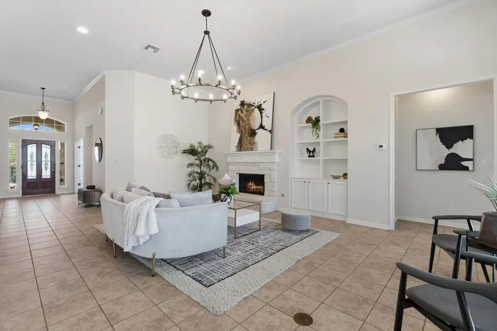 9613 Indina Hills Drive Austin TX 78717