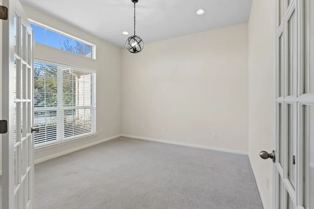 9613 Indina Hills Drive Austin TX 78717