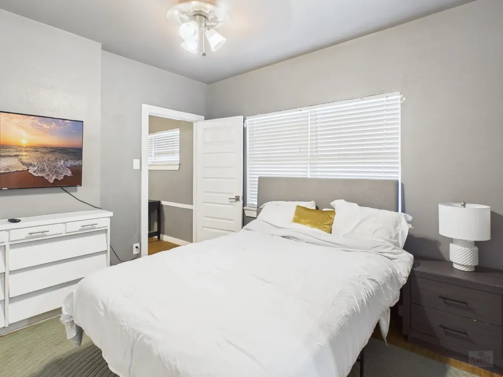 3008 Cedar Street Austin TX 78705