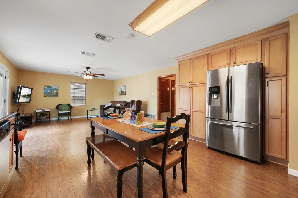 2350 Wisteria Drive Kingsland TX 78639