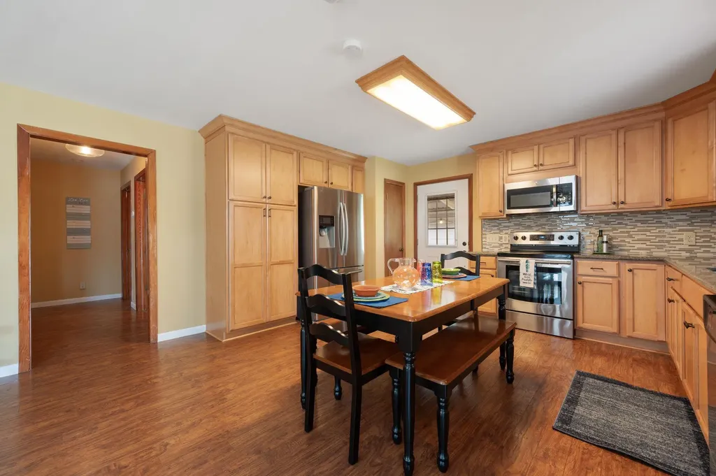 2350 Wisteria Drive Kingsland TX 78639