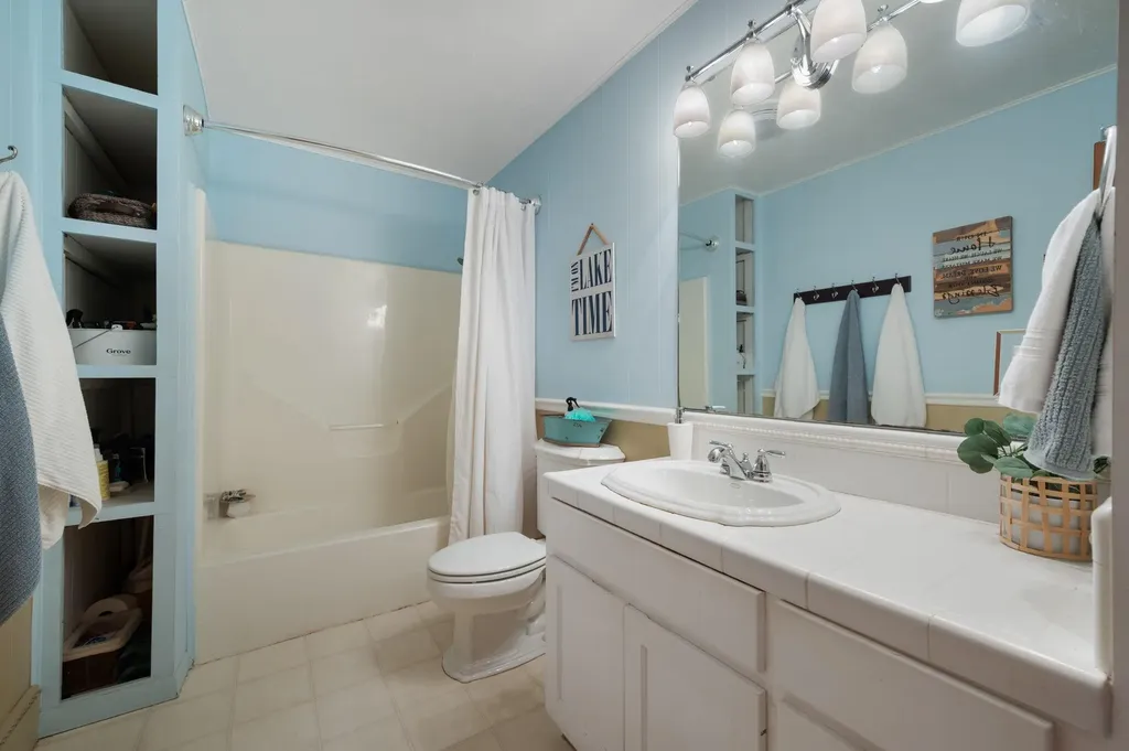 2350 Wisteria Drive Kingsland TX 78639