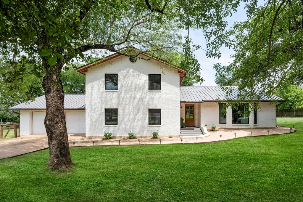 12426 Deer Track Austin TX 78727