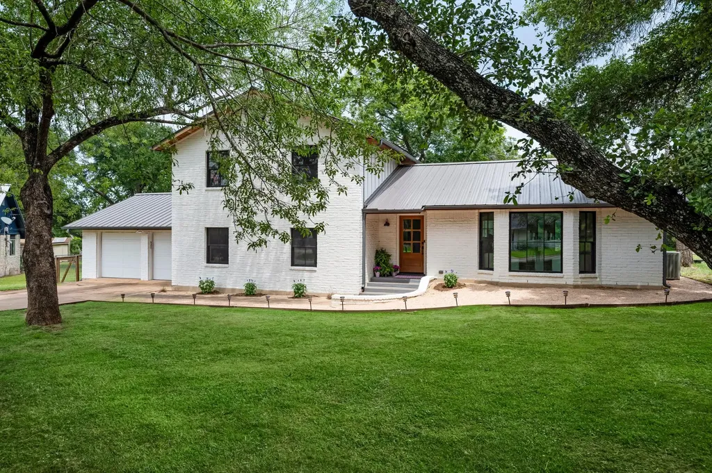 12426 Deer Track Austin TX 78727