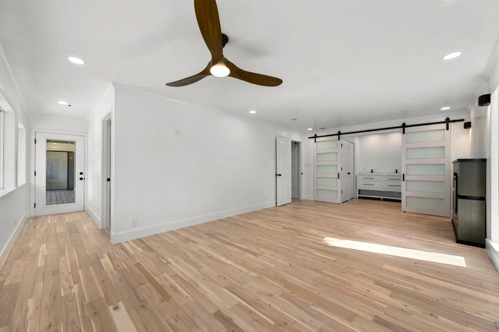 101 Third Sid W Horseshoe Bay TX 78657