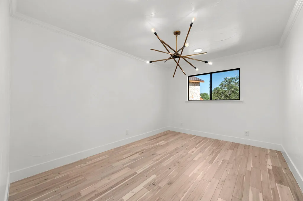 101 Third Sid W Horseshoe Bay TX 78657