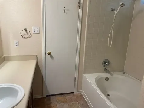 223 Nicole Way Bastrop TX 78602
