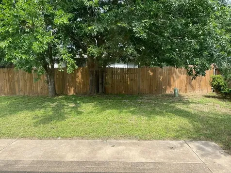 223 Nicole Way Bastrop TX 78602